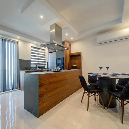 דירה Central Apartments