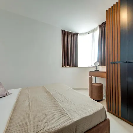 アパート Central Apartments *
