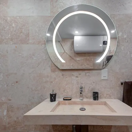 Central Apartments Lägenhet